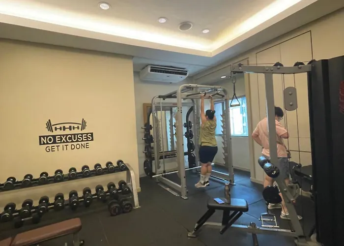 Appartement Soho Edsa Shaw Pool Front With Smart Tv Manilla