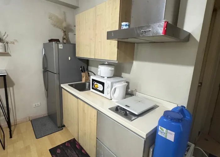 Appartement Soho Edsa Shaw Pool Front With Smart Tv *
