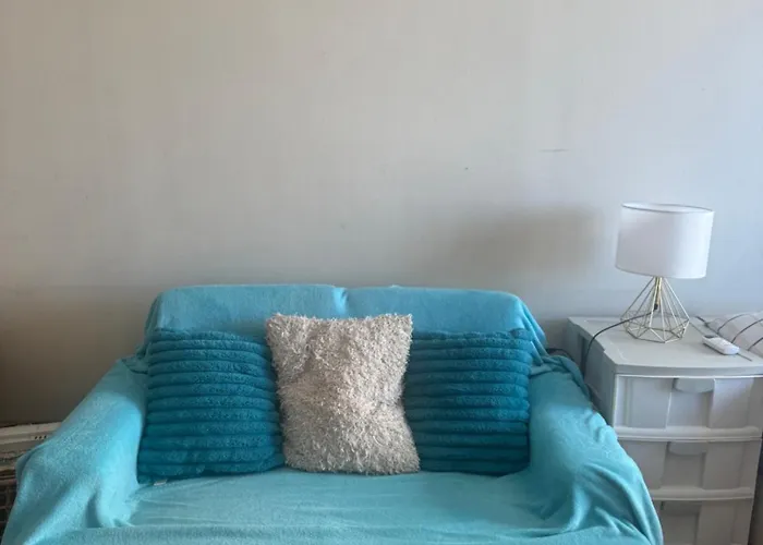 Appartement Soho Edsa Shaw Pool Front With Smart Tv Manilla